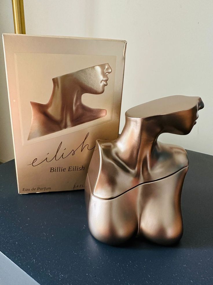 Billie Eilish Eilish – Master Box